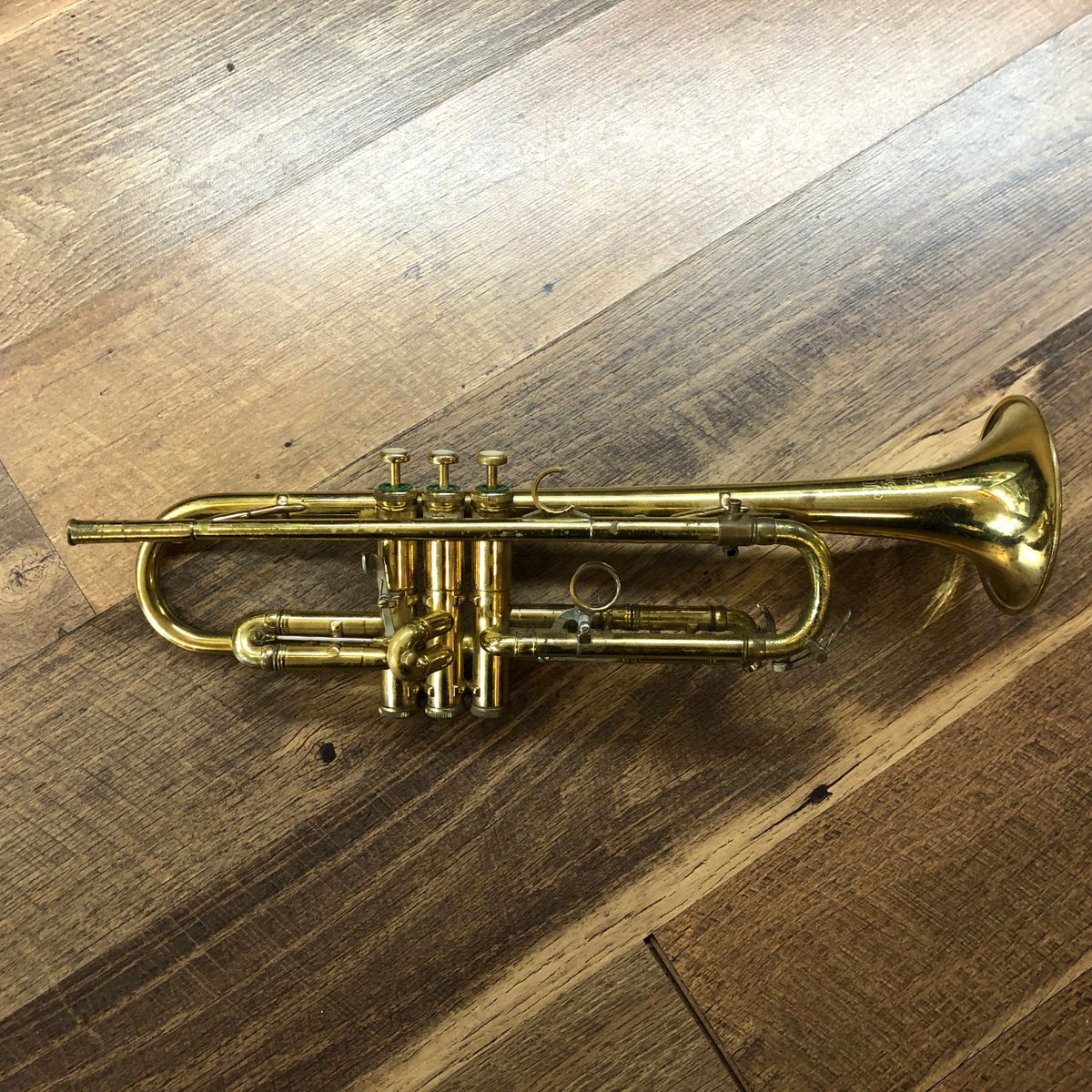 1958 F.E. Olds & Son Mendez Gold Lacquered Professional Bb Trumpet with  Mouthpiece and Case